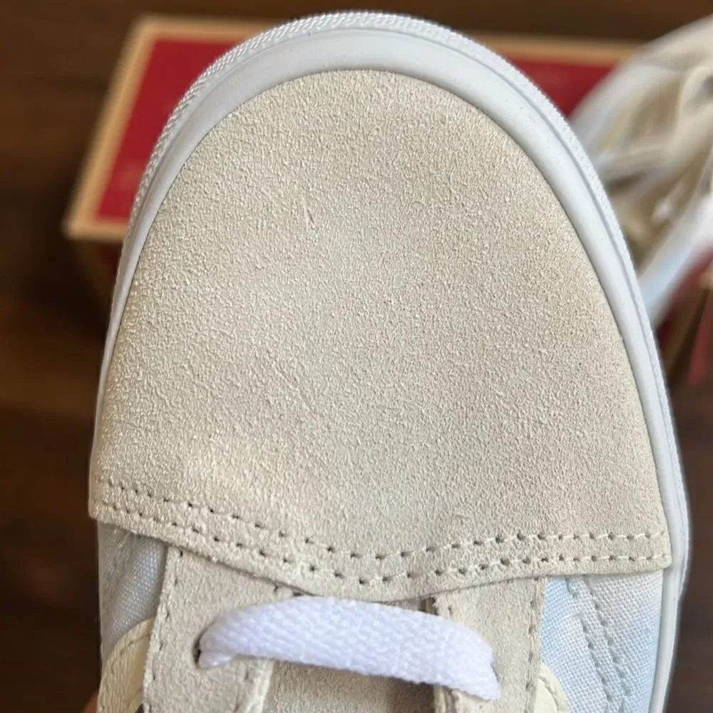 Vans old skool women size6.5 bleach wash